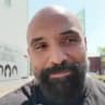 Lorence Eni, Gründer von Parkzeit24